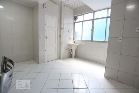 Apartamento à venda com 115m², 3 quartos e sem vagaÁrea de Serviço