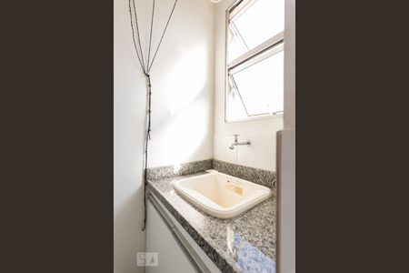 Apartamento para alugar com 62m², 3 quartos e 1 vagaÁrea de Serviço