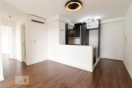 Apartamento para alugar com 62m², 2 quartos e 1 vagaSala