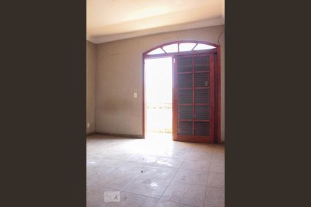 Casa à venda com 450m², 3 quartos e 6 vagasquarto 3 