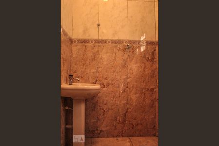 Casa à venda com 450m², 3 quartos e 6 vagaslavabo 2