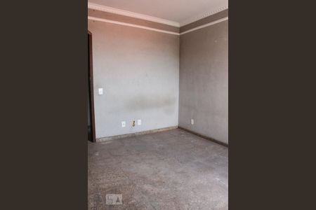 Casa à venda com 450m², 3 quartos e 6 vagasquarto 2 