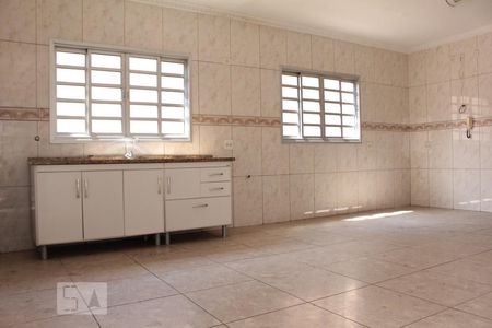 Casa à venda com 450m², 3 quartos e 6 vagascozinha