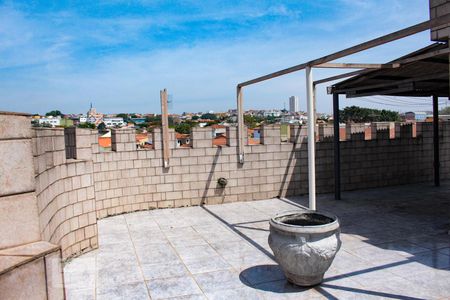 Casa à venda com 450m², 3 quartos e 6 vagascobertura