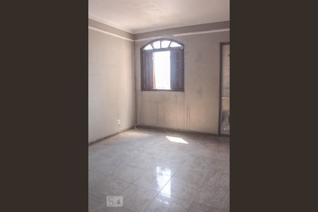 Casa à venda com 450m², 3 quartos e 6 vagasquarto 2 