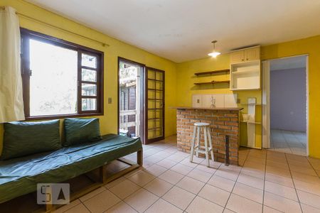 Sala de apartamento para alugar com 2 quartos, 70m² em Lagoa da Conceição, Florianópolis