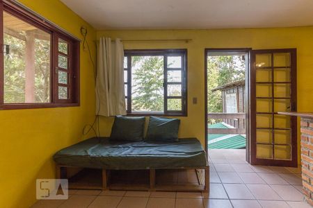 Sala de apartamento para alugar com 2 quartos, 70m² em Lagoa da Conceição, Florianópolis
