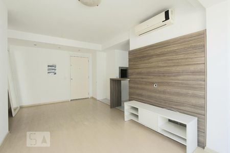SALA de apartamento para alugar com 2 quartos, 62m² em Passo da Areia, Porto Alegre