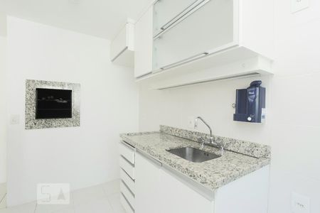 Apartamento para alugar com 62m², 2 quartos e 1 vagaCOZINHA