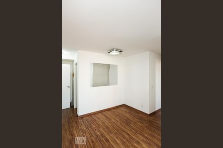 Sala de apartamento para alugar com 3 quartos, 59m² em Vila Rosália, Guarulhos