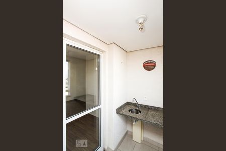 Sacada de apartamento para alugar com 3 quartos, 59m² em Vila Rosália, Guarulhos