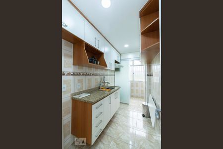 Cozinha de apartamento para alugar com 2 quartos, 60m² em Engenhoca, Niterói