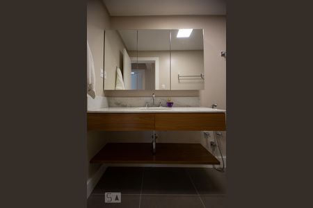 Apartamento para alugar com 123m², 3 quartos e 1 vagaBanheiro Social