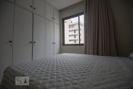 Apartamento para alugar com 123m², 3 quartos e 1 vagaQuarto 01 