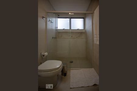 Apartamento para alugar com 123m², 3 quartos e 1 vagaSuite  banheiro 