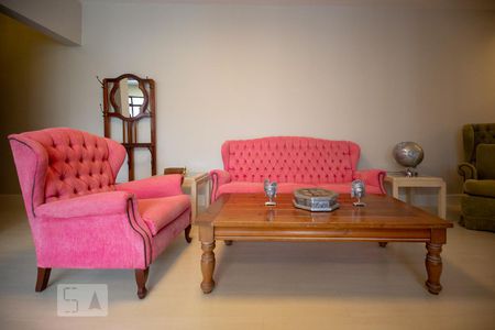 Sala de apartamento para alugar com 3 quartos, 123m² em Centro, Florianópolis