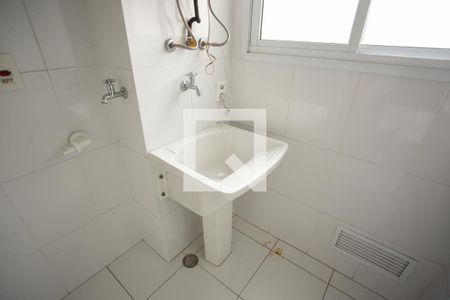 Apartamento para alugar com 72m², 2 quartos e 1 vaga Apartamento para alugar com 72m², 2 quartos e 1 vagaÁREA DE SERVIÇO