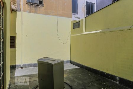 Apartamento para alugar com 144m², 2 quartos e sem vagaÁrea de Serviço