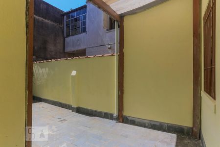 Apartamento para alugar com 144m², 2 quartos e sem vagaÁrea de Lazer