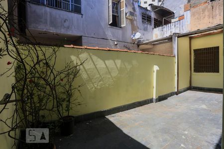 Apartamento para alugar com 144m², 2 quartos e sem vagaÁrea de Lazer