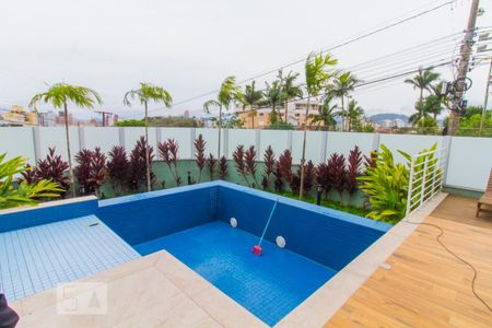 Apartamento para alugar com 141m², 3 quartos e 2 vagasPiscina