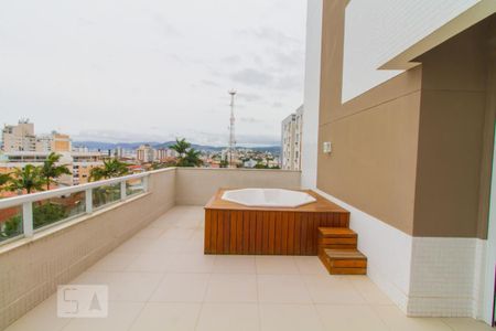 Apartamento para alugar com 141m², 3 quartos e 2 vagasTerraço