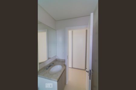 Apartamento para alugar com 141m², 3 quartos e 2 vagasBanheiro da Suite