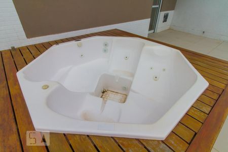 Apartamento para alugar com 141m², 3 quartos e 2 vagasTerraço