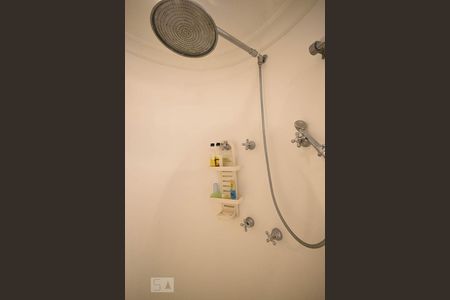 Apartamento à venda com 500m², 3 quartos e 6 vagasDetalhe do Banheiro Suíte 3