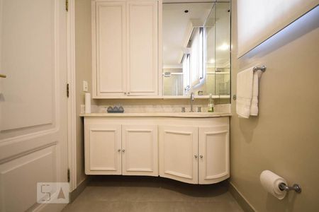 Apartamento à venda com 500m², 3 quartos e 6 vagasBanheiro Suíte 1