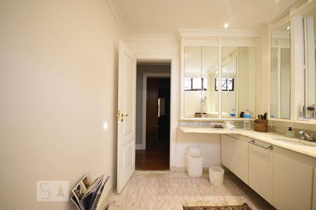 Apartamento à venda com 500m², 3 quartos e 6 vagasBanheiro Suíte 3