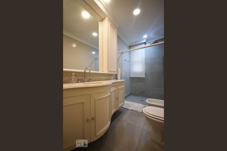 Apartamento à venda com 500m², 3 quartos e 6 vagasBanheiro Suíte 2