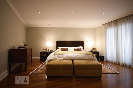 Apartamento à venda com 500m², 3 quartos e 6 vagasSuíte 3