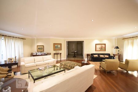 Sala de apartamento à venda com 3 quartos, 500m² em Vila Suzana, São Paulo