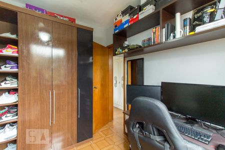 Apartamento à venda com 67m², 2 quartos e 1 vagaQuarto 2