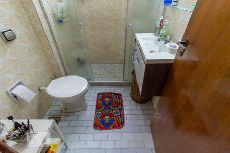 Apartamento à venda com 67m², 2 quartos e 1 vagaBanheiro Social