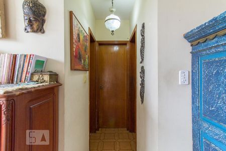 Apartamento à venda com 67m², 2 quartos e 1 vagaCorredor