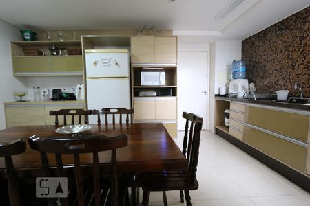 Apartamento à venda com 182m², 4 quartos e 3 vagascozinha