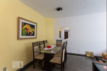 Sala de Apartamento com 3 quartos, 96m² Ouro Preto