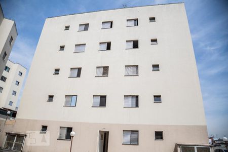 Apartamento à venda com 63m², 3 quartos e 1 vaga Apartamento à venda com 63m², 3 quartos e 1 vagaFachada