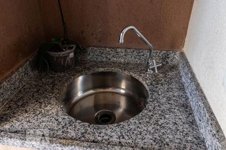 Detalhe da Varanda Gourmet de apartamento para alugar com 2 quartos, 74m² em Jardim Tupanci, Barueri