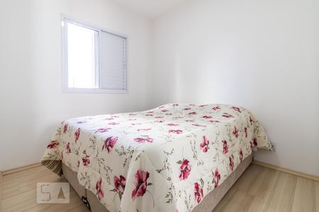 Suíte de apartamento para alugar com 2 quartos, 74m² em Jardim Tupanci, Barueri