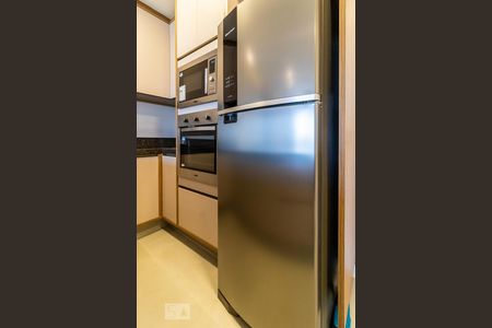 Detalhe da Cozinha de apartamento para alugar com 1 quarto, 60m² em Alphaville, Barueri