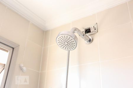 Apartamento para alugar com 74m², 2 quartos e 2 vagasBanheiro