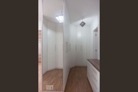 Apartamento para alugar com 174m², 3 quartos e 3 vagas Apartamento para alugar com 174m², 3 quartos e 3 vagasSuíte 3