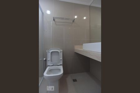 Apartamento para alugar com 174m², 3 quartos e 3 vagas Apartamento para alugar com 174m², 3 quartos e 3 vagasBanheiro da suíte 3