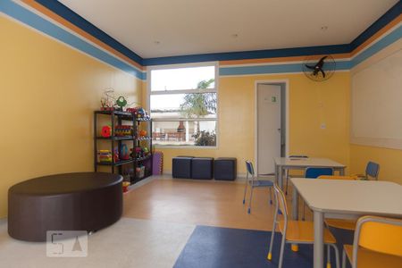 Apartamento para alugar com 174m², 3 quartos e 3 vagas Apartamento para alugar com 174m², 3 quartos e 3 vagasDependências do condominio - brinquedoteca