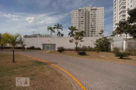 Apartamento para alugar com 174m², 3 quartos e 3 vagas Apartamento para alugar com 174m², 3 quartos e 3 vagasFachada do condominio