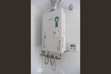 Apartamento para alugar com 174m², 3 quartos e 3 vagas Apartamento para alugar com 174m², 3 quartos e 3 vagasLavanderia