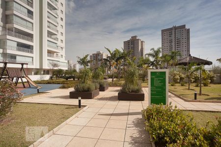 Apartamento para alugar com 174m², 3 quartos e 3 vagas Apartamento para alugar com 174m², 3 quartos e 3 vagasCondomínio